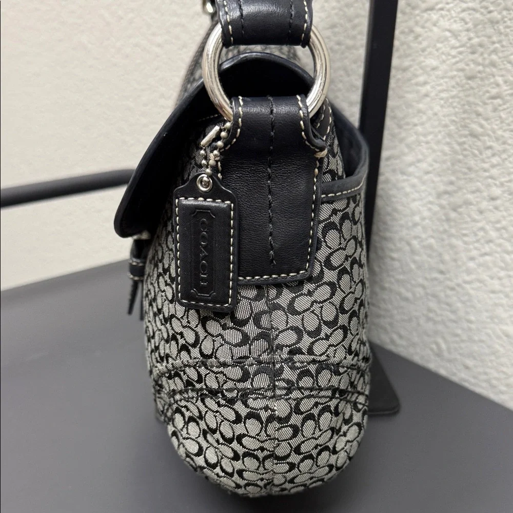 Coach SoHo Buckle Small C Monogram Black and Gray Shoulder/Hobo Bag- EUC